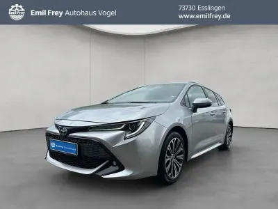Gebraucht Toyota Corolla Team 184 PS (135 kW) 2022 Silber Kombi