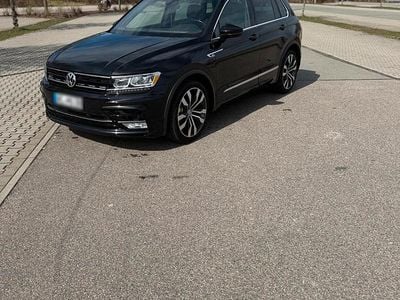 Gebraucht VW Tiguan 180 PS (132 kW) 2017 Schwarz SUV