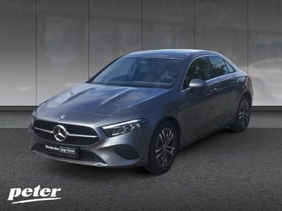 Gebraucht Mercedes A180 Advanced 136 PS (100 kW) 2024 Metalliclack mountaingrau Limousine