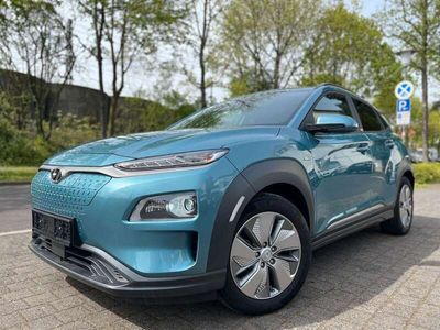 gebraucht Hyundai Kona Elektro Style 64kWh|CCS|SCC|Wärmep|NAVI|SHZ