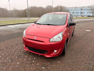 Rot Gebraucht 2014 Mitsubishi Space Star Kleinwagen | 3.590 € (Fairer Preis)