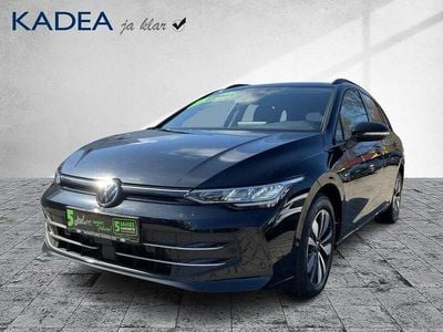 Usata VW Golf VIII 116 CV (85 kW) 2024 Nero Station wagon