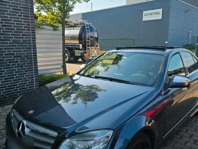 Gebraucht Mercedes C320 224 PS (164 kW) 2008 Grau Limousine