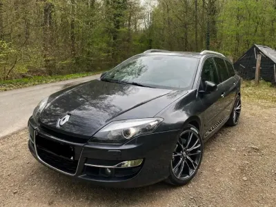 Usata Renault Laguna GrandTour GT 150 CV (110 kW) 2013 Nero Station wagon