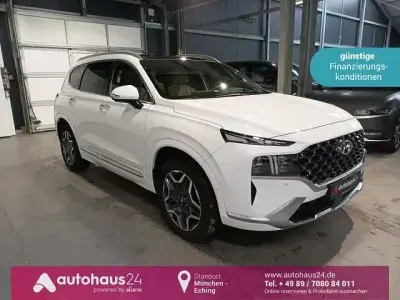 Second-hand Hyundai Santa Fe 265 CP (194 kW) 2022 Alb SUV