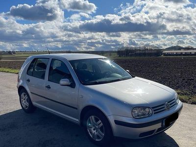 Gebraucht VW Golf IV 2003 Silber Limousine