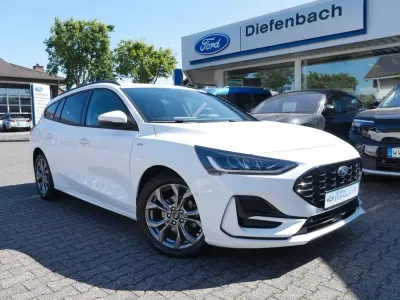Brugt Ford Focus ST-Line 125 HK (91 kW) 2023 Hvid Sedan