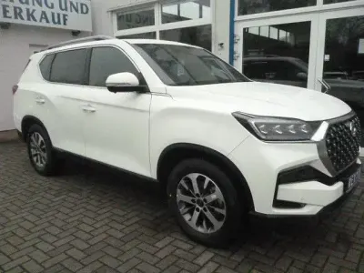 Gebraucht SsangYong Rexton Sapphire 203 PS (149 kW) 2023 Weiß SUV