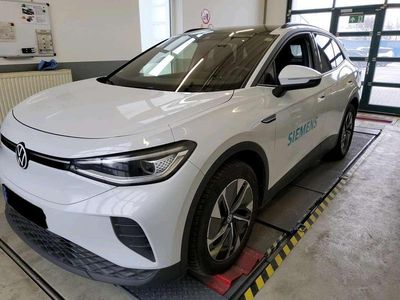 Gebraucht VW ID.4 Pro Performance 150 kW (204 PS) 2022 Gletscherweiß metallic SUV