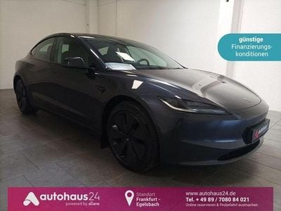 Begagnad Tesla Model 3 RWD 208 kW (283 HK) 2024 Grå Sedan