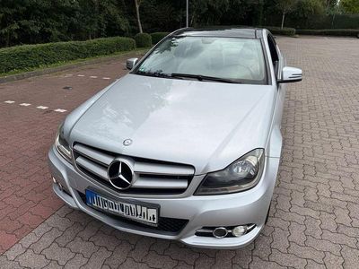 Gebraucht Mercedes C180 156 PS (114 kW) 2011 Grau Coupé