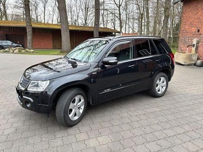 Gebraucht Suzuki Grand Vitara 129 PS (94 kW) 2012 Schwarz SUV