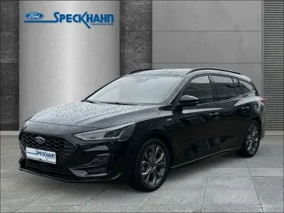 Gebraucht Ford Focus ST-Line 155 PS (114 kW) 2024 Obsidianschwarz metallic Kombi