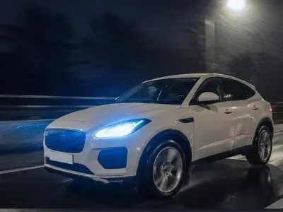 Używany Jaguar E-Pace SE 180 KM (132 kW) 2018 Biały SUV