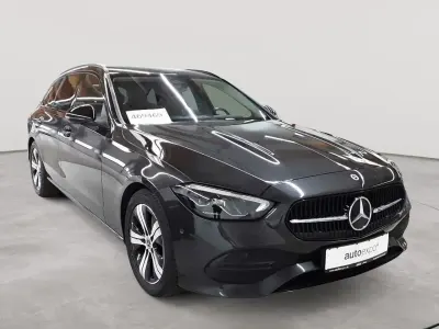 Gebraucht Mercedes C200 Avantgarde 163 PS (119 kW) 2023 Graphitgrau metallic Kombi