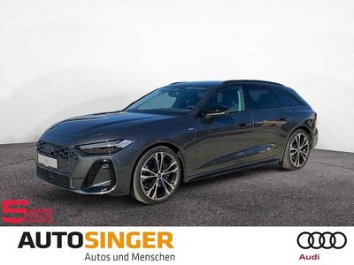 Grau Neu 2025 Audi A5 Sport Coupé | 60.880 € (Teuer)