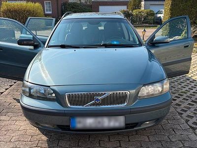 Gebraucht Volvo V70 140 PS (102 kW) 2004 Silber Kombi