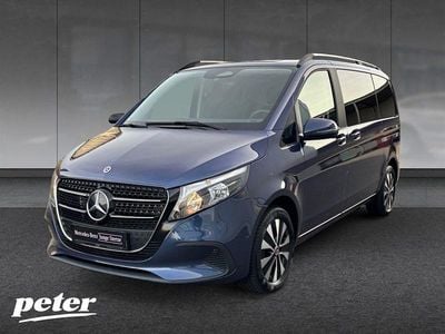 Gebraucht Mercedes V220 163 PS (119 kW) 2024 Blau Van / Kleinbus