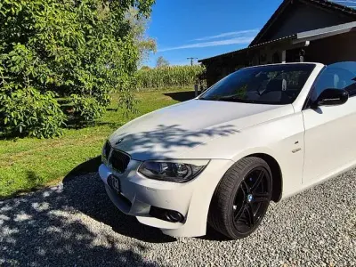 Gebraucht BMW 320 Cabriolet M Sport 184 PS (135 kW) 2012 Weiß Cabrio