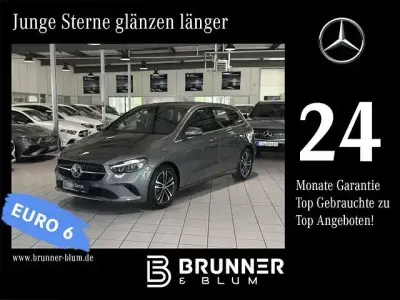 Gebraucht Mercedes B200 Progressive 163 PS (119 kW) 2025 Lack mountaingrau Van / Kleinbus