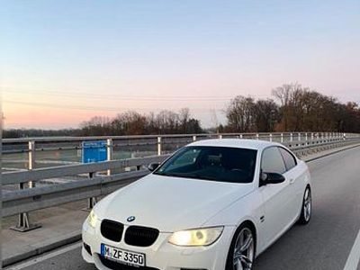 Gebraucht BMW 335 M Performance 306 PS (225 kW) 2011 Weiß Coupé
