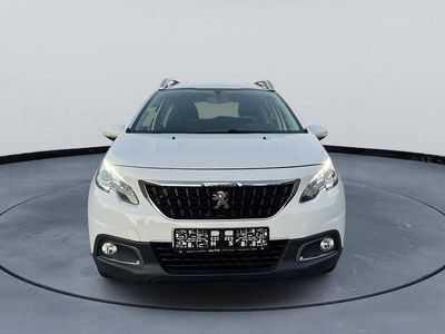 Gebraucht Peugeot 2008 Style 102 PS (75 kW) 2018 Weiß SUV