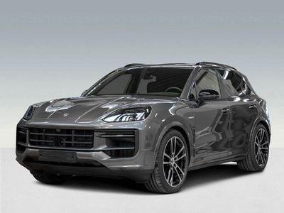 Neu Porsche Cayenne Black Edition 470 PS (345 kW) 2025 Grau SUV