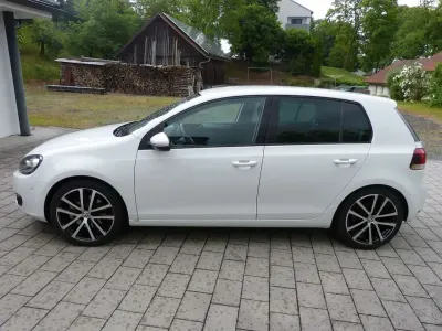 Gebraucht VW Golf VI Highline 160 PS (117 kW) 2009 Weiß Kleinwagen
