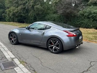 Gebraucht Nissan 370Z Pack 328 PS (241 kW) 2018 Grau Coupé