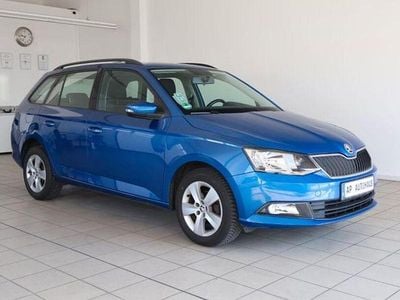 Gebraucht Skoda Fabia Ambition 95 PS (69 kW) 2017 Raceblau metallic Kombi