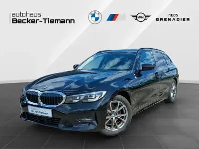Gebraucht BMW 320 Sport Line 190 PS (139 kW) 2022 Schwarz ii Kombi