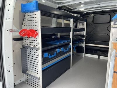 Begagnad Ford Transit Custom 131 HK (96 kW) 2020 Vit Minibuss