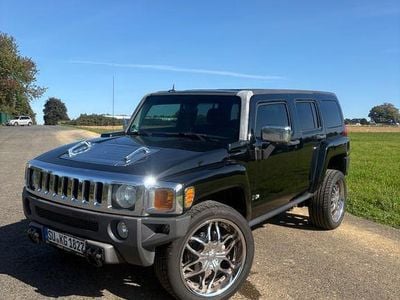 Hummer H3