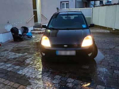 Gebraucht Ford Fiesta 70 PS (51 kW) 2005 Kleinwagen