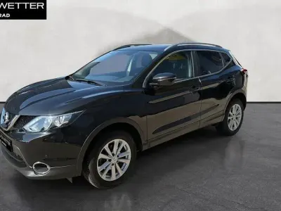Gebraucht Nissan Qashqai Acenta 131 PS (96 kW) 2017 Schwarz SUV