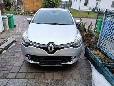 Gebraucht Renault Clio IV Dynamique 73 PS (53 kW) 2013 Silber Limousine