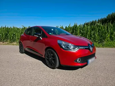 Gebraucht Renault Clio IV 90 PS (66 kW) 2013 Rot Limousine