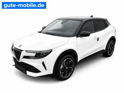 Neu Alfa Romeo Junior 136 PS (100 kW) 2025 Bianco sempione SUV