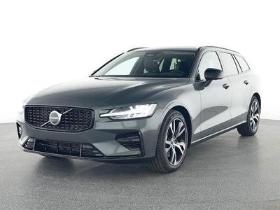 Gebraucht Volvo V60 Plus 197 PS (144 kW) 2025 Forest lake Kombi