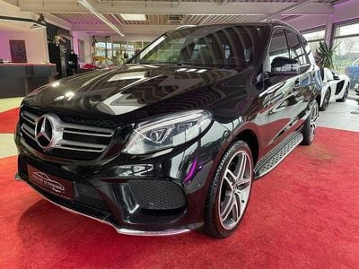 Gebraucht Mercedes GLE500 Style 435 PS (319 kW) 2015 Obsidianschwarz SUV