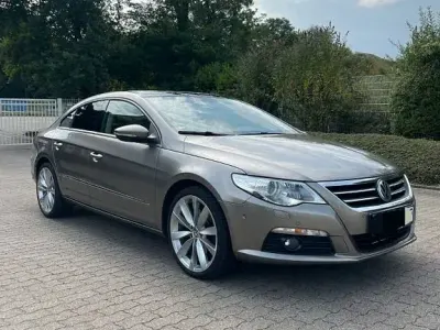 Używany VW Passat Exclusive 211 KM (155 kW) 2011 Sedan/Limuzyna