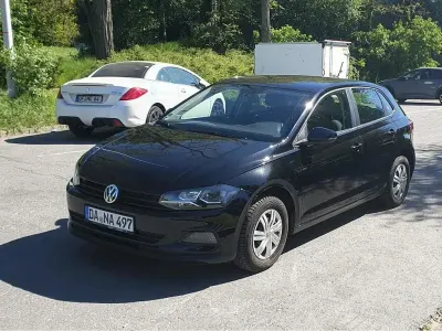Second-hand VW Polo Comfortline 95 CP (69 kW) 2018 Negru Hatchback