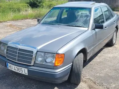 Gebraucht Mercedes 300 143 PS (105 kW) 1988 Grau Limousine