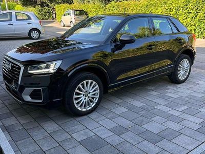 Usata Audi Q2 Design 116 CV (85 kW) 2017 Nero SUV