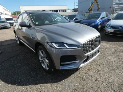 Occasion Jaguar F-Pace SE 300 PK (220 kW) 2022 Grijs SUV
