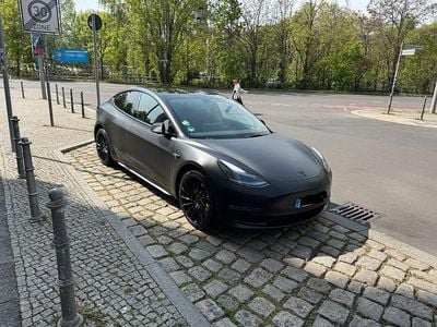 Schwarz Gebraucht 2021 Tesla Model 3 Limousine | 30.000 € (Fairer Preis)