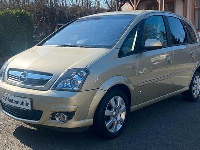 Gebraucht Opel Meriva Innovation 105 PS (77 kW) 2010 Gold Van / Kleinbus
