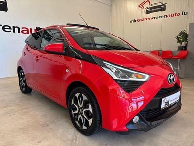 Gebraucht Toyota Aygo X-play 72 PS (52 kW) 2020 Rot Kleinwagen