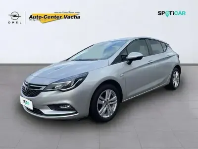 Gebraucht Opel Astra Active 105 PS (77 kW) 2019 Argon silber/ice silver (m2) Limousine