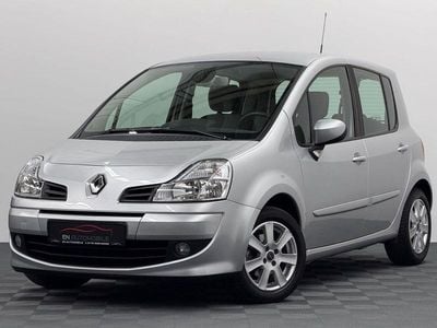 Gebraucht Renault Modus Dynamique 111 PS (81 kW) 2010 Grau Van / Kleinbus